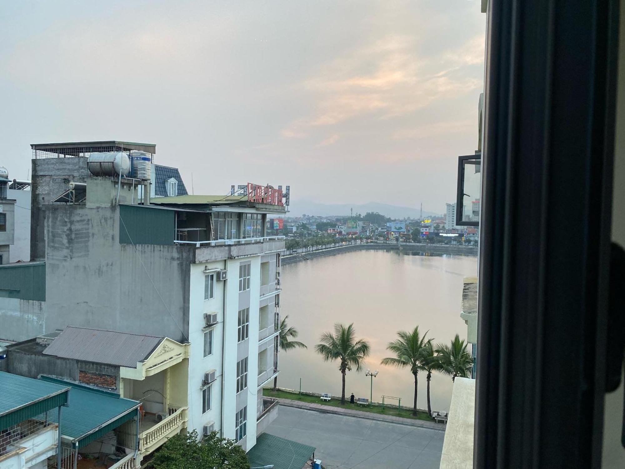 Blue Rose Hotel Ha Long Zewnętrze zdjęcie